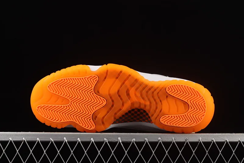 All categories Air Jordan Jordan series basketball shoes Air Jordan 11 Z version Air Jordan 11 Bright Citus AJ11 Joe 11 white orange low-top basketball shoes first layer genuine carbon AH7860-139